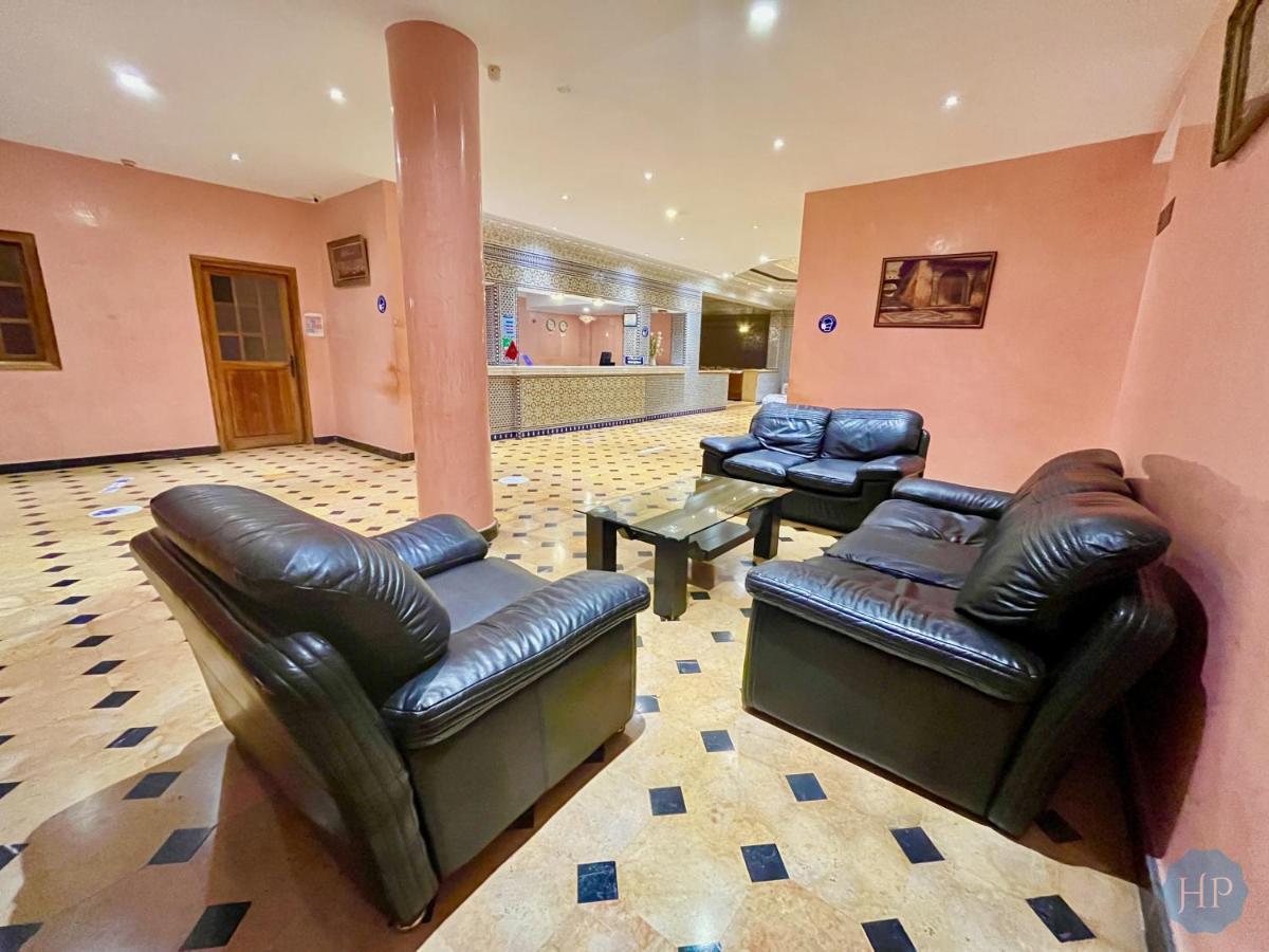 מקנס Hotel Plaisance מראה חיצוני תמונה