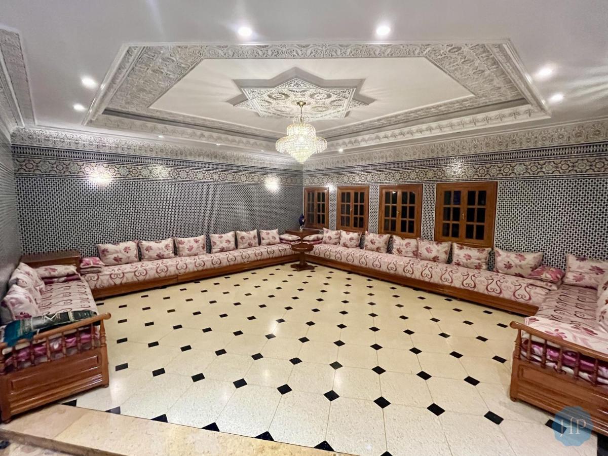 מקנס Hotel Plaisance מראה חיצוני תמונה