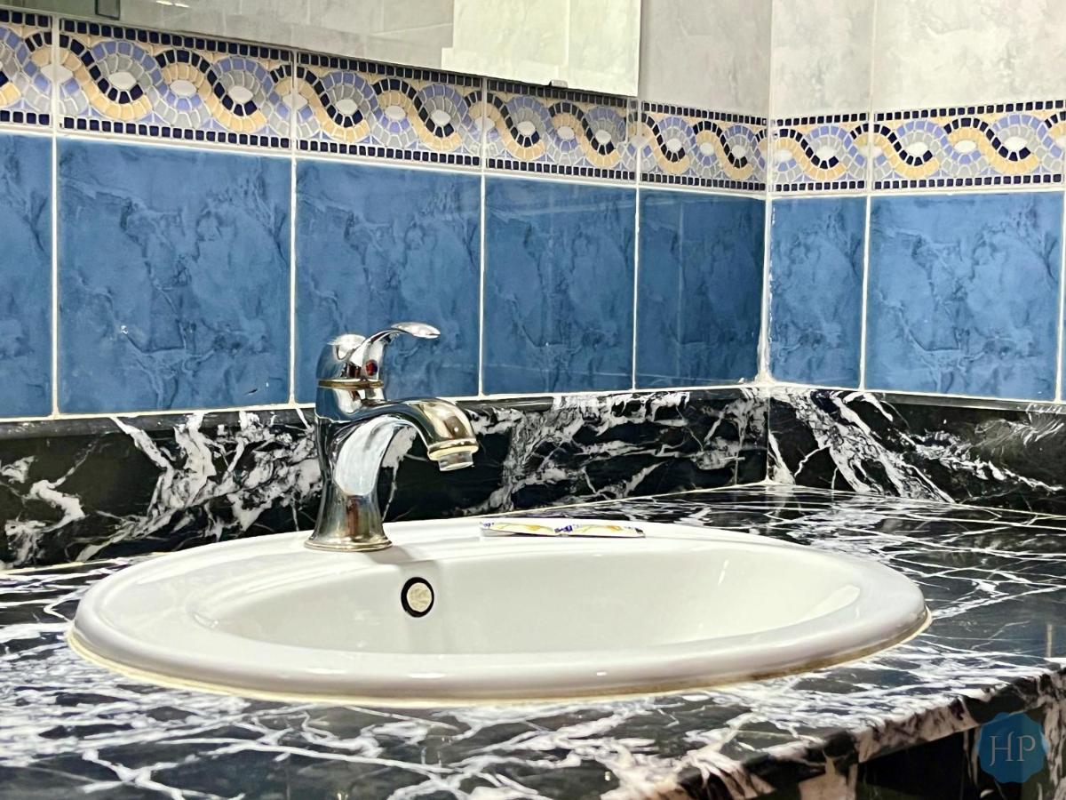 מקנס Hotel Plaisance מראה חיצוני תמונה